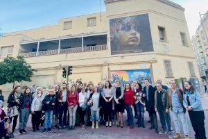 Castelló busca la salida a la violencia machista en el laberinto del Passadís de les Arts