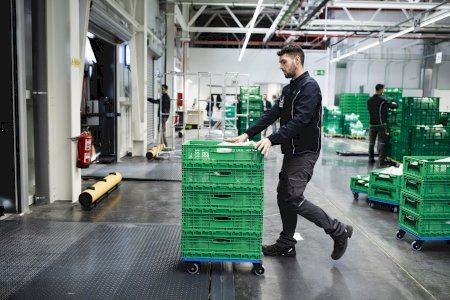 Mercadona Online alcanza los 2.000 trabajadores y prevé facturar 530 millones de euros en 2022