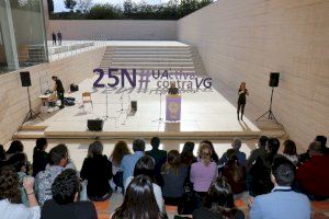 La Universidad de Alicante alerta del retroceso a escala mundial en los derechos de las mujeres durante la conmemoración del 25N
