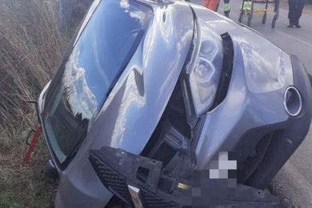 Dos ferits en un accident de trànsit a Puçol