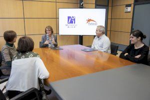 L’UJI i l’Associació de Parkinson de Castelló signen un conveni de col·laboració