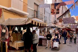 La fira medieval tanca amb èxit de públic en la seua volta després del COVID a Almassora