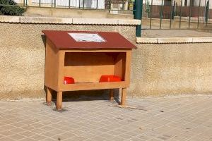 L'Ajuntament de Llíria instal·la menjadores de fusta per a les colònies felines registrades al municipi