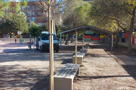 El Ayuntamiento de València inicia un proyecto de renaturalización de las escuelas públicas