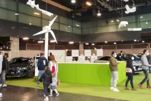 AVVE despeja las dudas de la movilidad eléctrica en la Feria del Automóvil