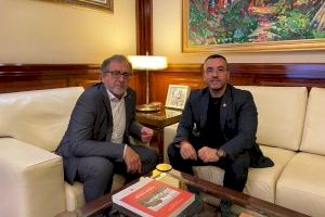 Benlloch y Martí cierran un acuerdo para ‘salvar’ la rehabilitación del Albergue con un nuevo convenio en 2023