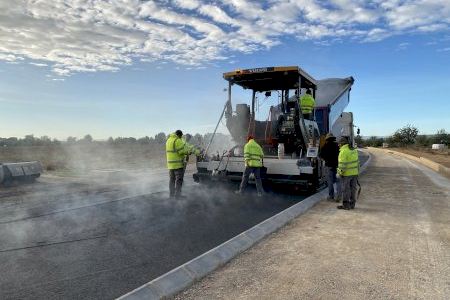 Empiezan las obras de asfaltado de la carretera La Sima y La Conarda