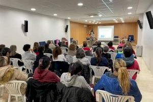 Èxit de participació en la primera sessió del taller de Mindfulness de Foios