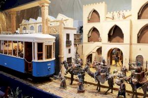 La Diputació de València exhibix un original betlem amb el naixement a l'interior d'un tramvia dels anys 30