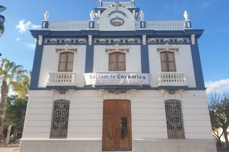 Les Alqueries se adhiere a la campaña de apoyo al sector cerámico impulsada por la Diputación de Castelló