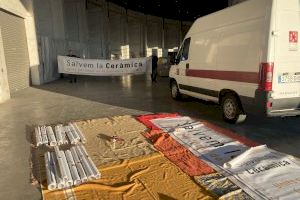 La Diputación de Castellón reparte las pancartas de ‘Salvem la ceràmica’ a los municipios del clúster azulejero y su área de influencia