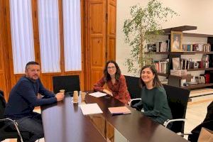 Alba Laserna se reúne con la vicepresidenta del Consell para buscar financiación a un nuevo centro de Servicios Sociales para Villena