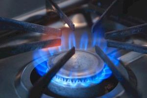 Todas las ofertas de gas natural en diciembre son al menos el doble de caras que la TUR