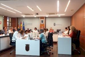 Riba-roja de Túria ofrece hasta 4 edificios municipales para albergar una futura escola d’Idiomes ante la demanda de los últimos años