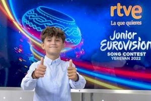 El valenciano Carlos Higes calienta la voz para Eurovisión Junior: ¿Cómo votarle?