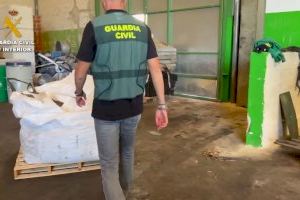 Dos detenidos por robar dos toneladas de latón en Albal