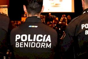 La solidaridad de la Policía Local de Benidorm con los más desfavorecidos en Navidad