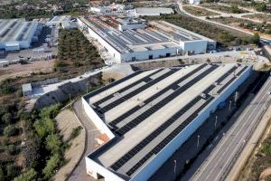 Estudio Cerámico amplía su instalación fotovoltaica en su cubierta de Castellón de la mano de Quantica Renovables