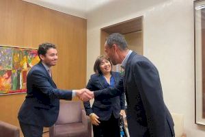 El Ayuntamiento de Elche y el Consulado de Argentina inician una etapa de trabajo