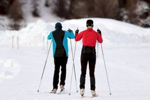 Lesiones de rodilla, hipotermia y molestias en los pies: los problemas más comunes del deporte en invierno