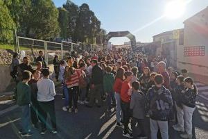 El CEIP Juan Carlos I de Almenara organiza una marcha solidaria para recoger alimentos para las personas más necesitadas de la localidad