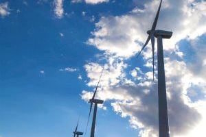 El BOE autoriza una nueva línea de muy alta tensión en el interior de Castellón para los parques eólicos de Teruel