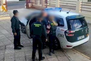 La Guardia Civil detiene al delincuente que robaba con escalo en segundas residencias de Jávea