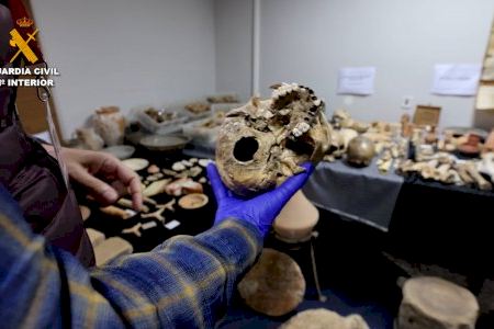 Intervenido en Dénia uno de los mayores tesoros arqueológicos robados con más de 350 piezas