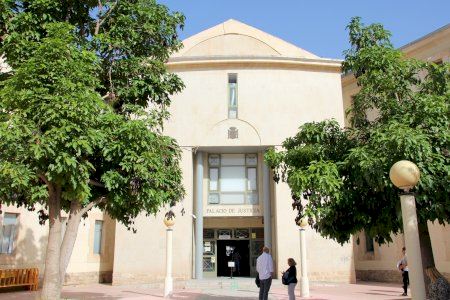 La Generalitat pone en funcionamiento diez nuevas unidades judiciales en València, Alzira, Sueca, Alicante, Elche, Llíria, Sagunto y Nules