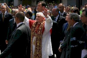 Últim adeu a Benet XVI: València va acollir la primera visita apostòlica a Espanya del papa emèrit