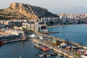 Alicante apuesta por la gastronomía en su estand para los días previos a la salida de la Ocean Race