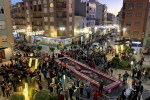 Utiel celebra Reyes con un roscón mastodóntico de 14 metros de perímetro