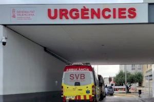 CSIF avisa que 37 pacientes están en Urgencias en el hospital de la Ribera esperando cama y reclama más personal