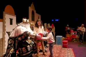 Los Reyes Magos repartieron regalos e ilusión en La Nucía