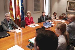 Gabriela Bravo solicitará al Ministerio de Justicia la creación de dos nuevos juzgados exclusivos de Violencia sobre la Mujer en Alicante