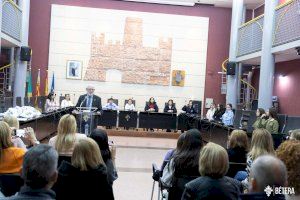 El Ayuntamiento de Bétera felicita a 13 estudiantes por su excelente rendimiento académico