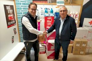 La Fundació Caixaltea apoya a las familias más necesitadas del municipio con lotes de productos de higiene personal y limpieza del hogar