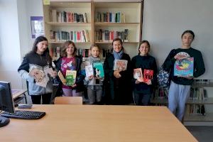 L’Ajuntament de Dénia reparte 314 libros de temática feminista entre los centros escolares de Dénia, La Xara y Jesús Pobre