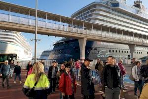 Valenciaport acerca a la provincia de València la oferta crucerista de la mano de la Diputación en FITUR