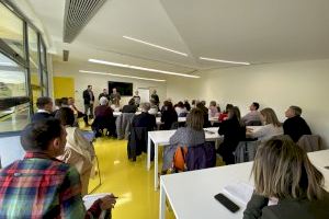Los Centros de Formación de Profesorado se reúnen en el CEFIRE La Nucía
