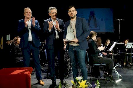 Álvaro Cámara López recibe el premio de composición musical Arturo Balaguer dotado con 5.000 euros
