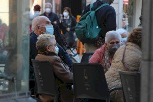Las pensiones aumentan en enero: la media por jubilación supera los 1.300 euros