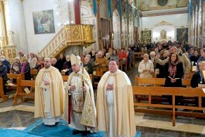 Monseñor Benavent preside las primeras vísperas de las fiestas patronales de Villar del Arzobispo
