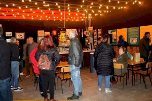 L'Aljub acoge la exposición 'Bar Casa Villalobos' organizada por el Museo Escolar de Puçol