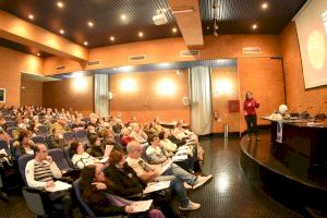 El Planetari de Castelló cuelga el ‘no hay plazas’ en el 25º Curso de Iniciación a la Astronomia