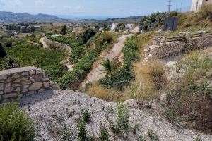 El Ayuntamiento de Teulada inicia las obras de reparación del muro del Mirador del Mediterrani