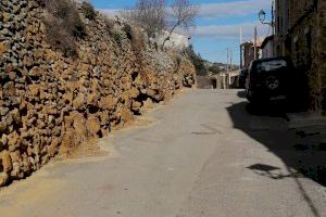 La Serratella invierte 70.000 euros en la mejora de tres calles