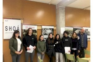 L’Ajuntament de Betxí participa en la inauguració d’una exposició sobre l'Holocaust a l’IES Betxí