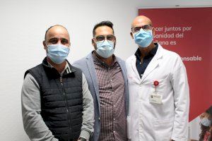 El Hospital Universitario del Vinalopó firma un convenio con AER-ELX para mejorar la atención sanitaria a estos pacientes