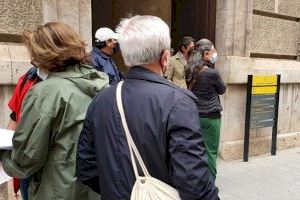 València atén presencialment més de 12.000 persones majors sense cita prèvia